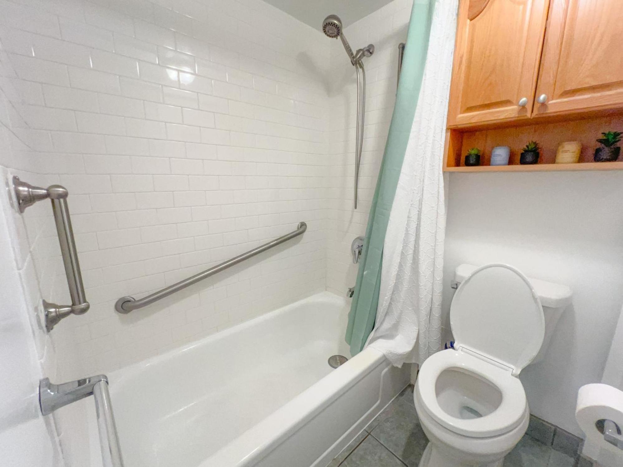 Serene Waikiki Skytower 1-bedroom Apartment